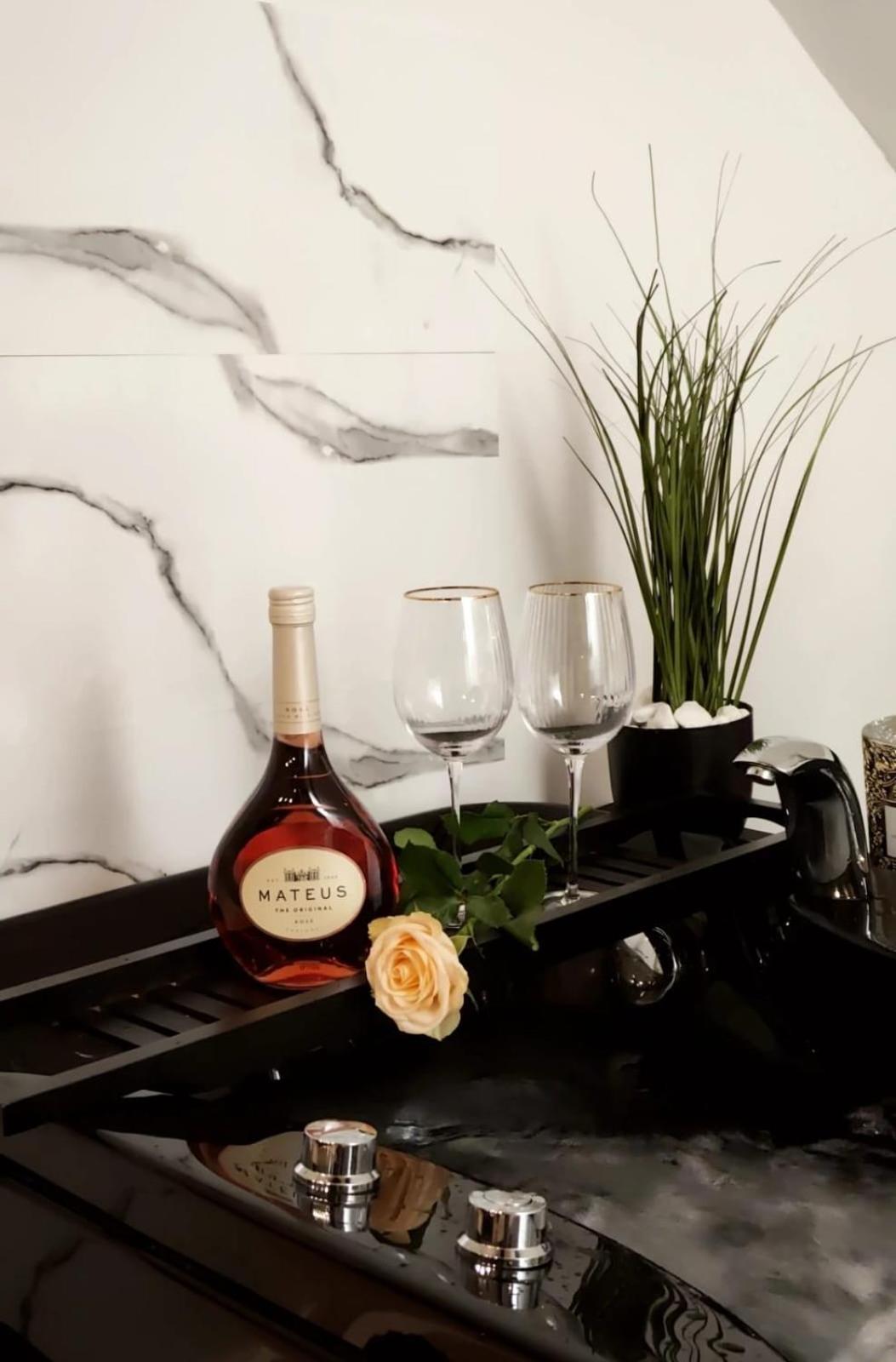 Logement Romantique Et Cosy Charleroi Eksteriør bilde